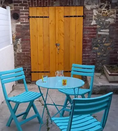 Hébergement de vacances Maisonnette Avec Courette